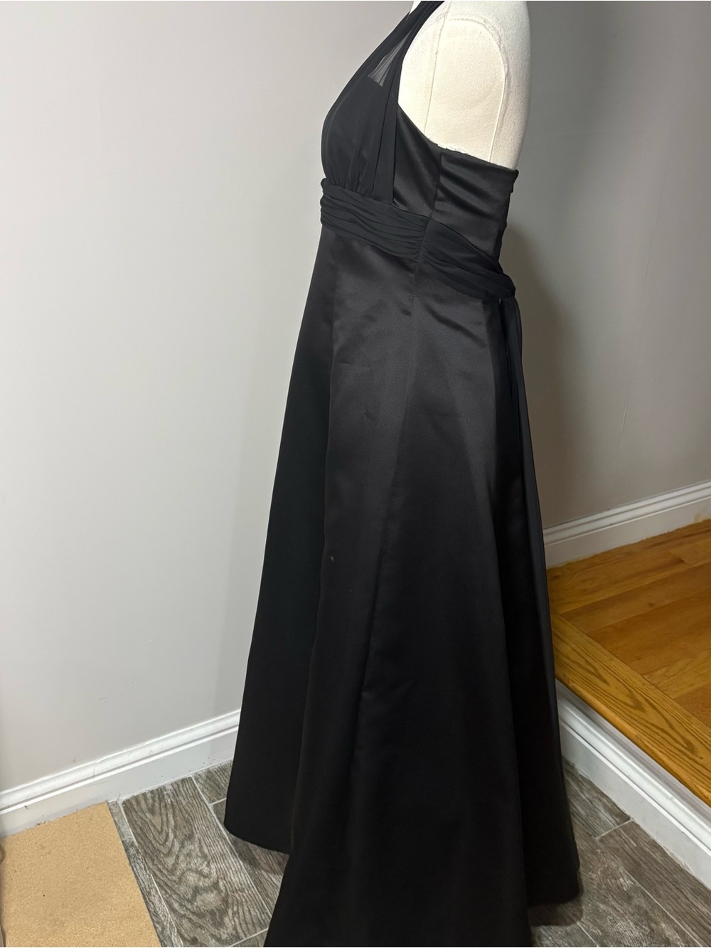 David’s Bridal Black Halter Dress Sz 6 Satin Gown Chiffon Prom Bridesmaid - Picture 5 of 12
